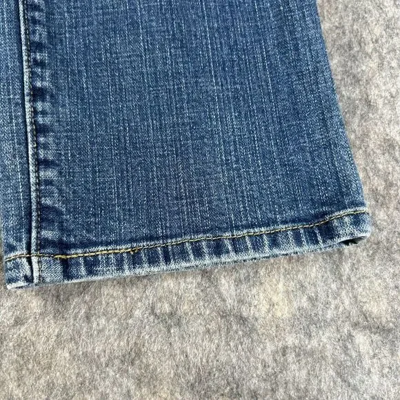 Levis 505 Straight Leg Jeans Womens 12M Blue Denim Mid Rise Zip Fly 5-Pockets - Picture 10 of 16
